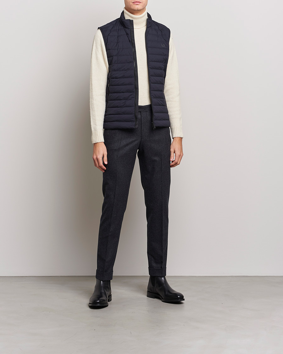 Mies | Ulkoliivit | UBR | Super Sonic Vest Navy