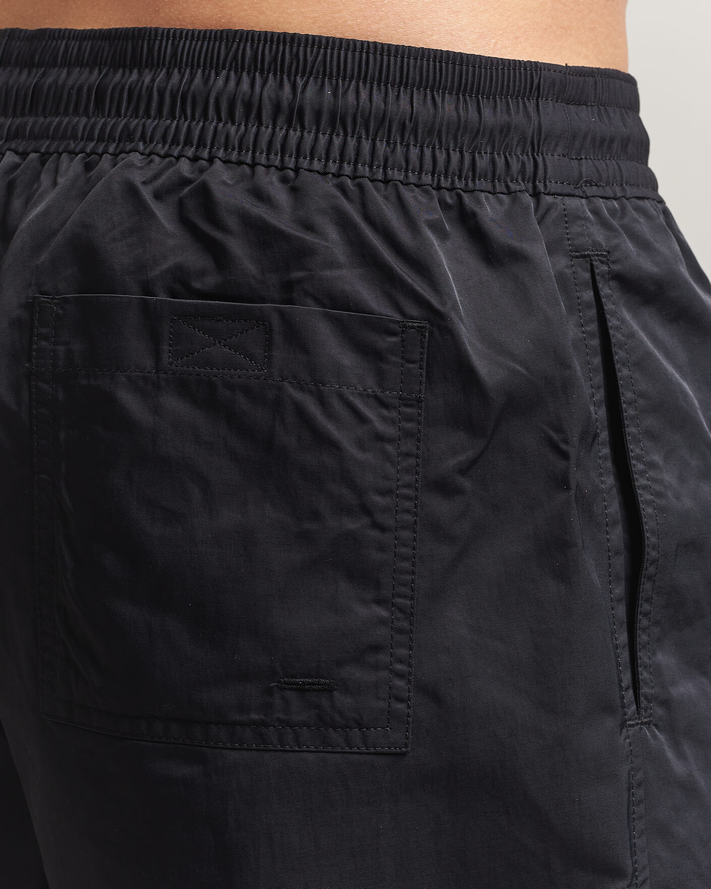 Mies | Uimahousut | Colorful Standard | Classic Organic Swim Shorts Deep Black