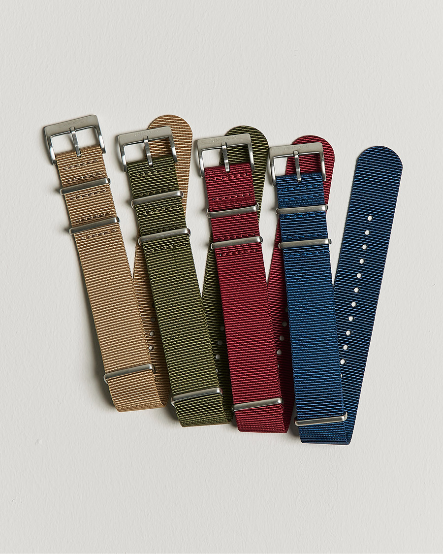 Mies | Kellonrannekkeet | UNIMATIC | Heritage Nato Steel 22mm Strap Set Multi