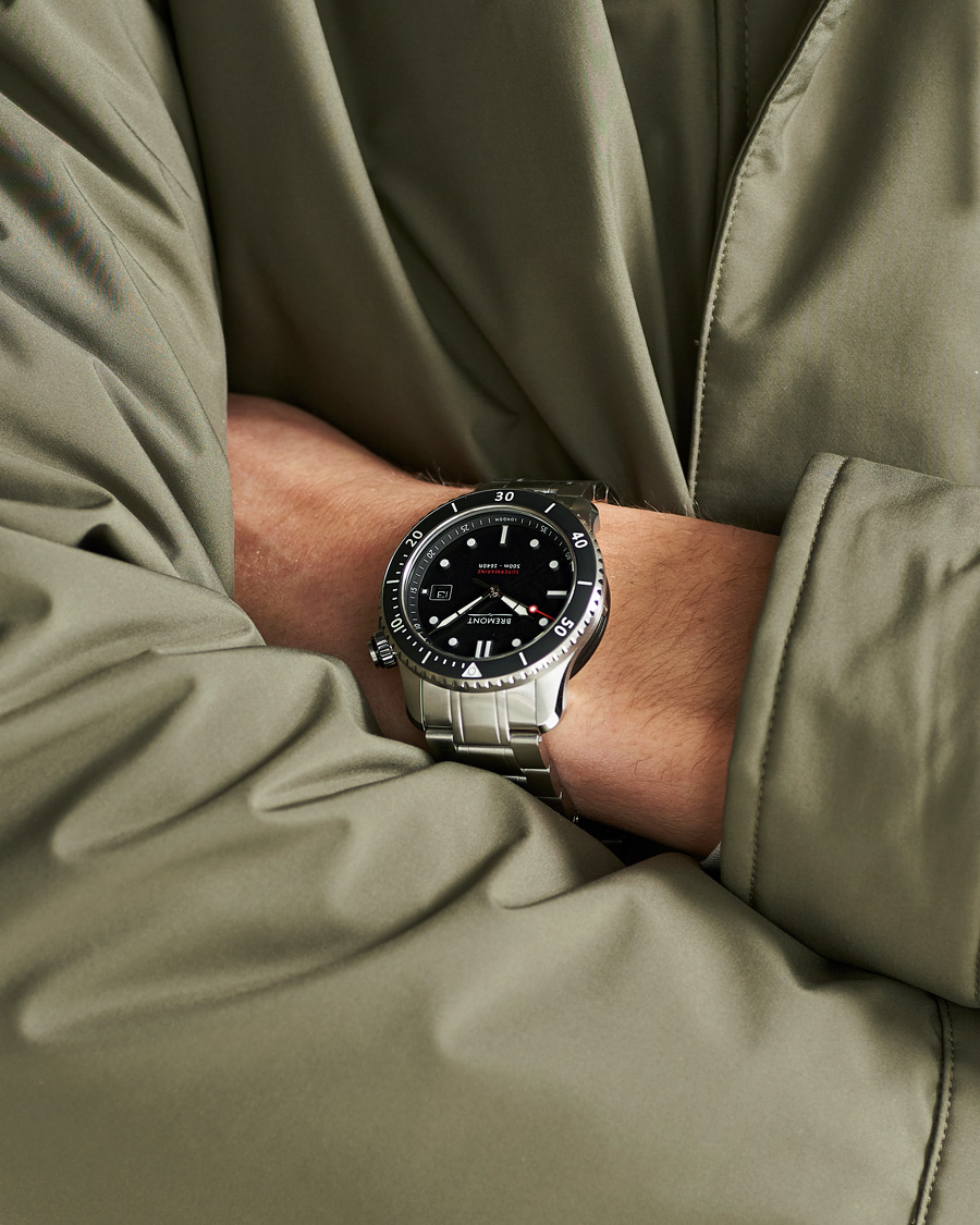Mies | Fine watches | Bremont | S500 Supermarine 43mm Steel Bracelet Black Dial