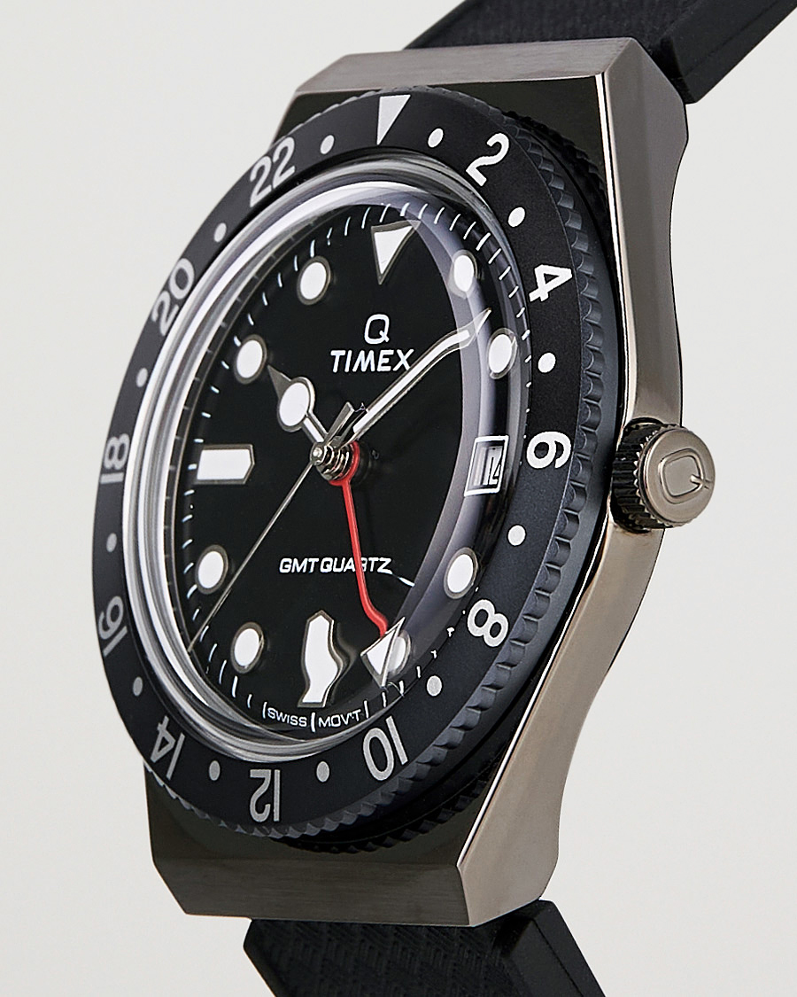 Mies | Timex Q Diver GMT 38mm Rubber Strap Black/Grey | Timex | Q Diver GMT 38mm Rubber Strap Black/Grey