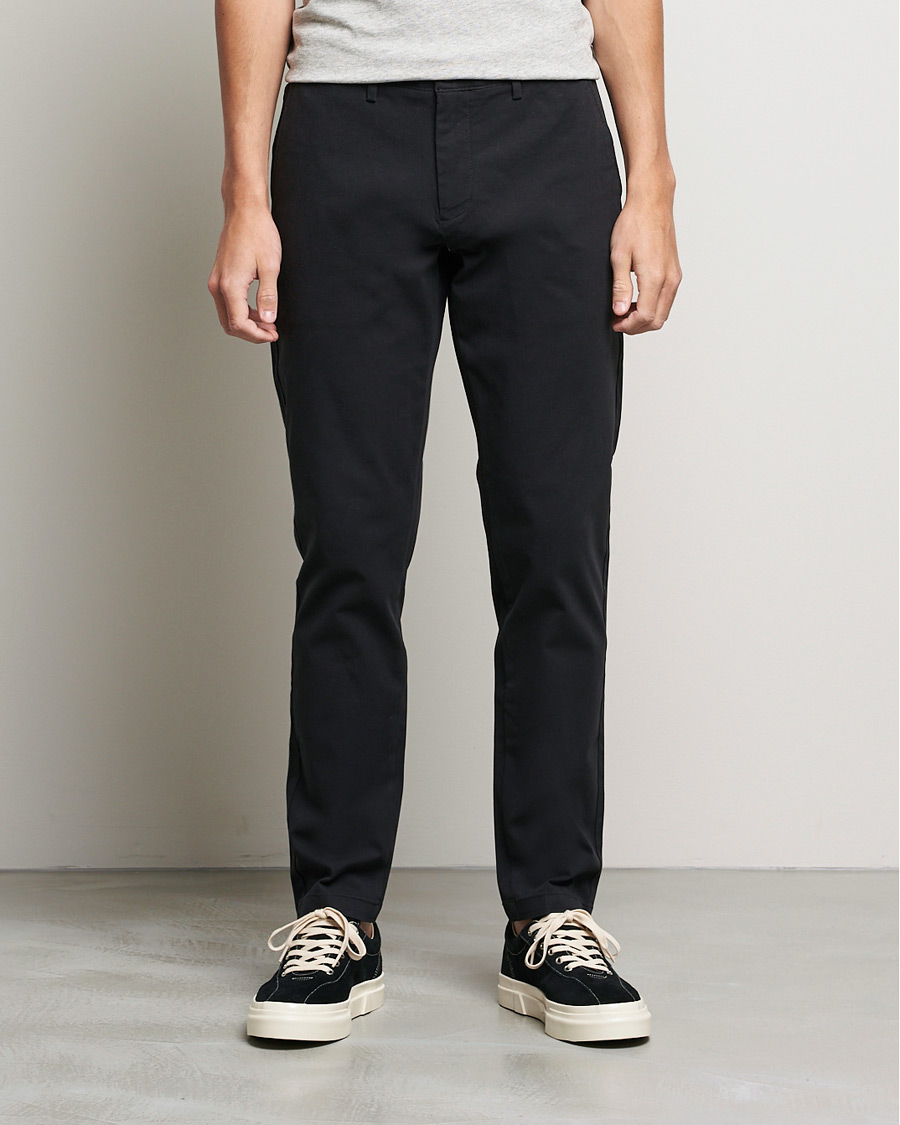 Mies | Housut | Dockers | Cotton Chino Tapered Black