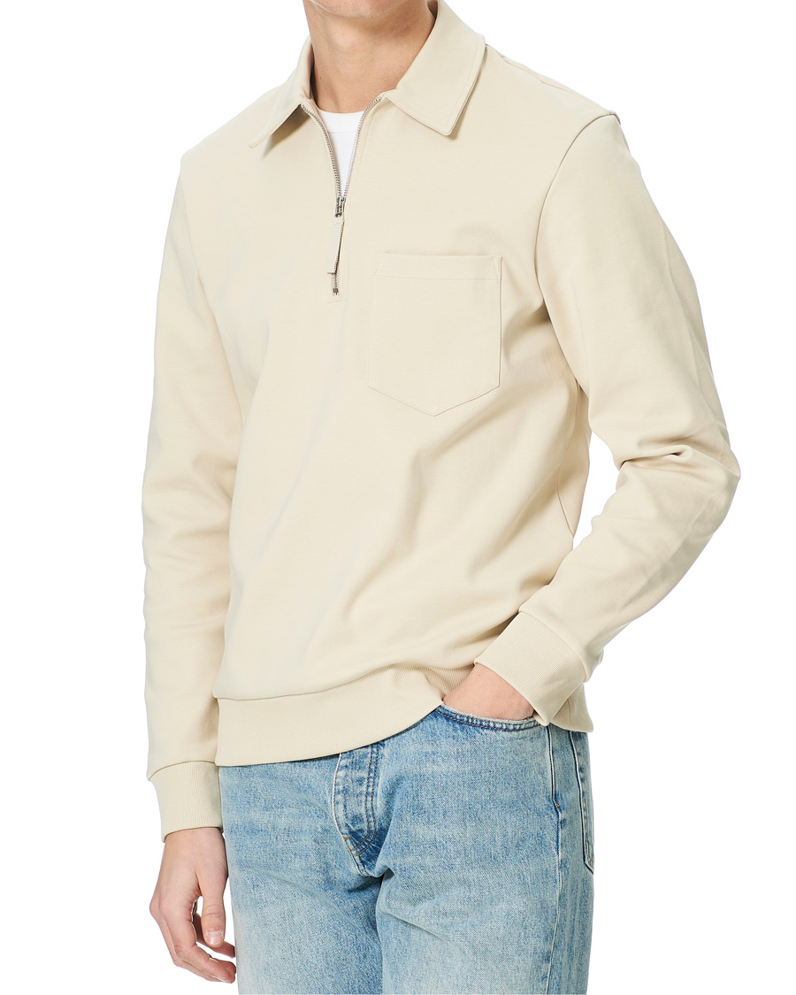 Mies | Puserot | A Day's March | Cabot Half-Zip Polo Sweater Sand