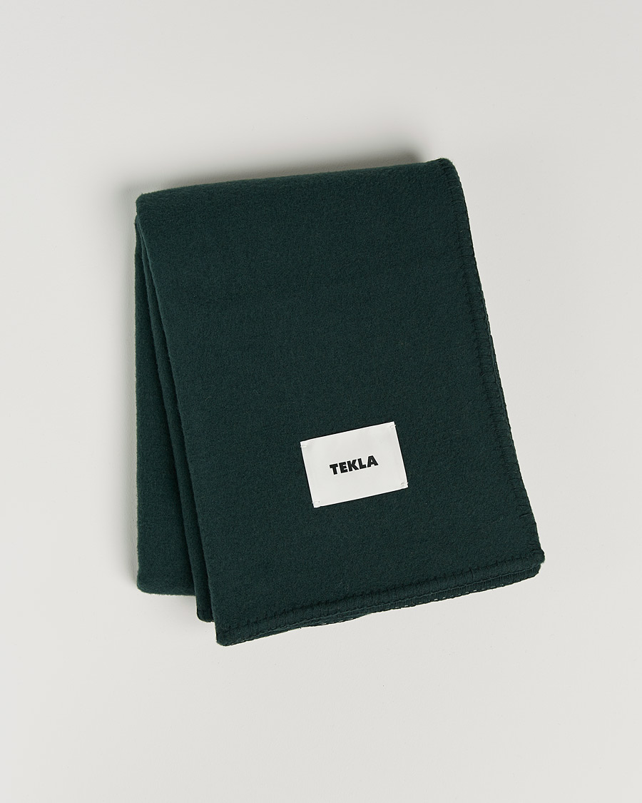 Mies | Tekla Merino Wool Blanket Dark Green | Tekla | Merino Wool Blanket Dark Green