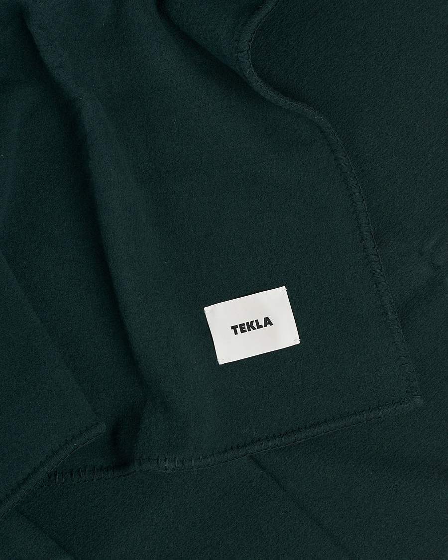 Mies | Tekla Merino Wool Blanket Dark Green | Tekla | Merino Wool Blanket Dark Green
