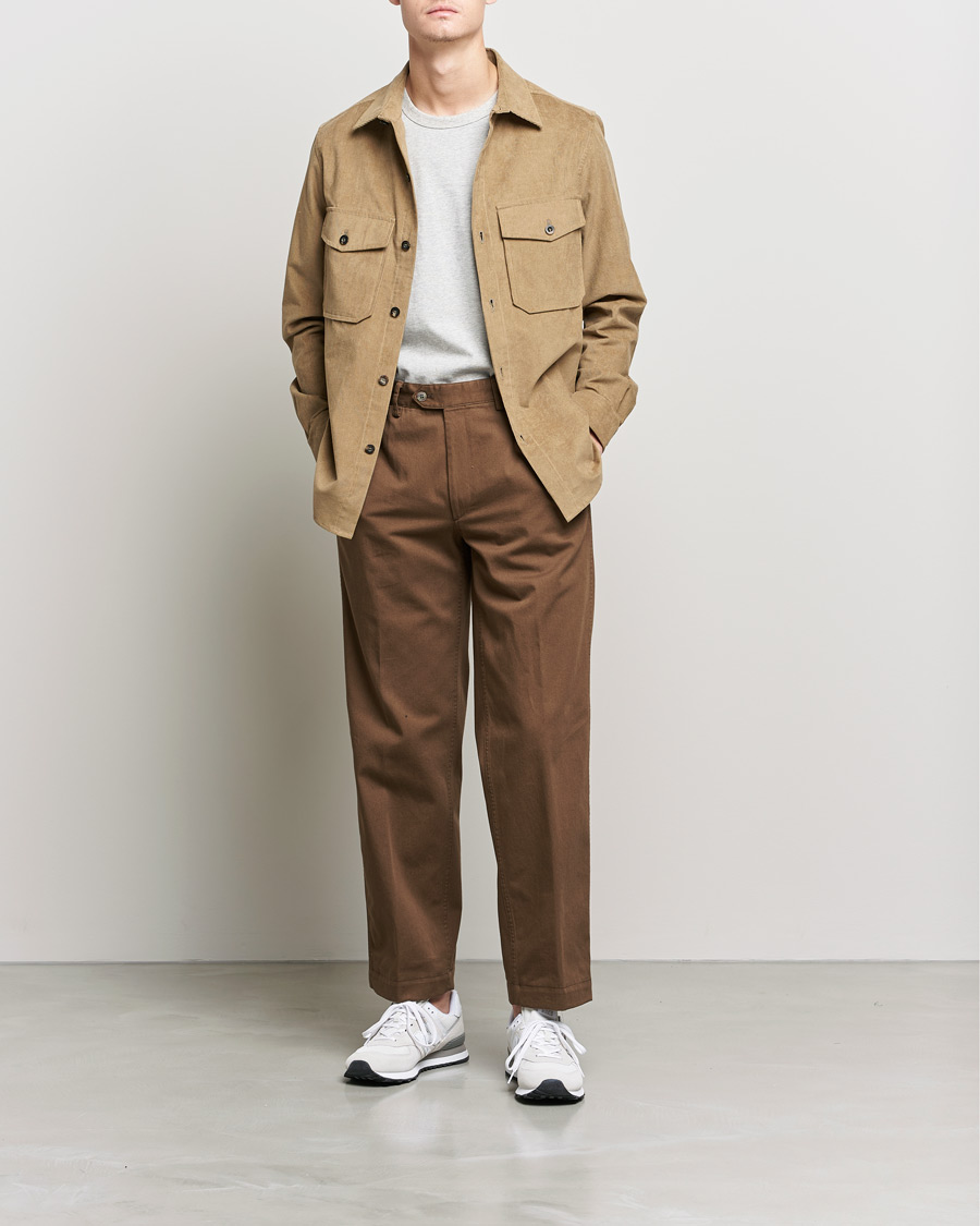 Mies | Kauluspaidat | Private White V.C. | Patch Pocket Corduroy Overshirt Taupe