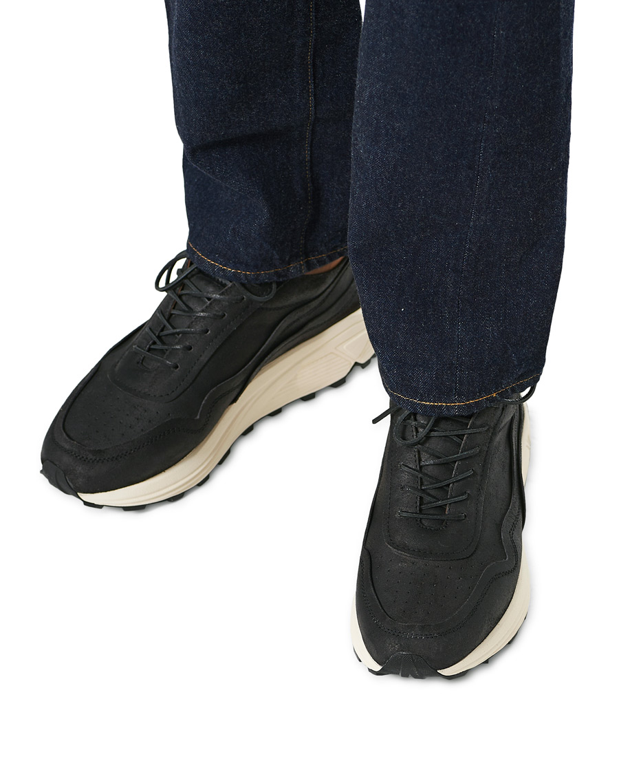 Mies | Buttero Vinci Bianchetto Leather Running Sneaker Black | Buttero | Vinci Bianchetto Leather Running Sneaker Black