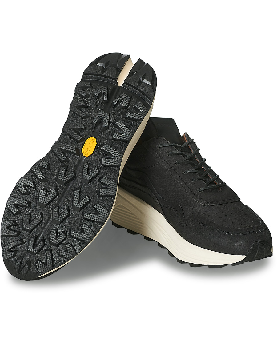 Mies | Buttero Vinci Bianchetto Leather Running Sneaker Black | Buttero | Vinci Bianchetto Leather Running Sneaker Black