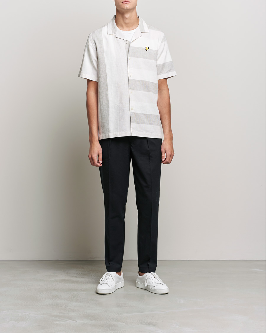 Mies | Alennusmyynti vaatteet | Lyle & Scott | Artisinal Resort Short Sleeve Shirt Off White