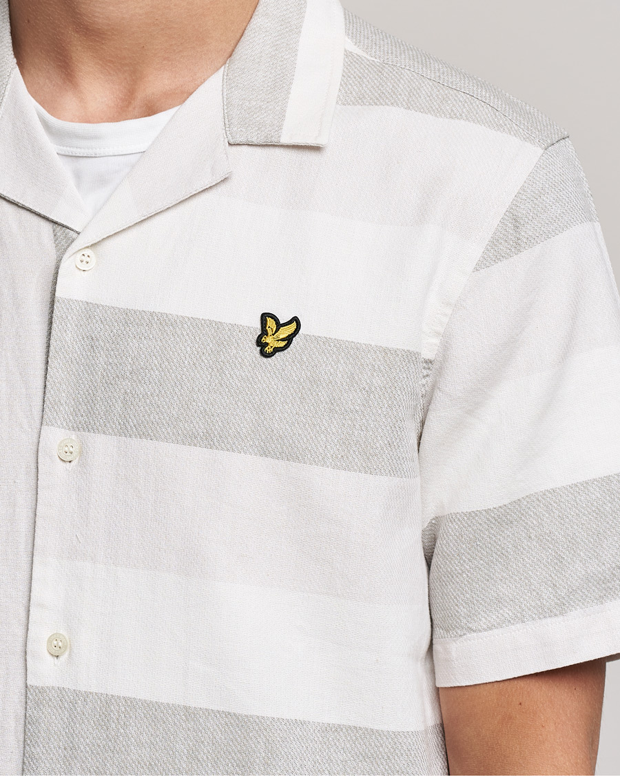 Mies | Kauluspaidat | Lyle & Scott | Artisinal Resort Short Sleeve Shirt Off White