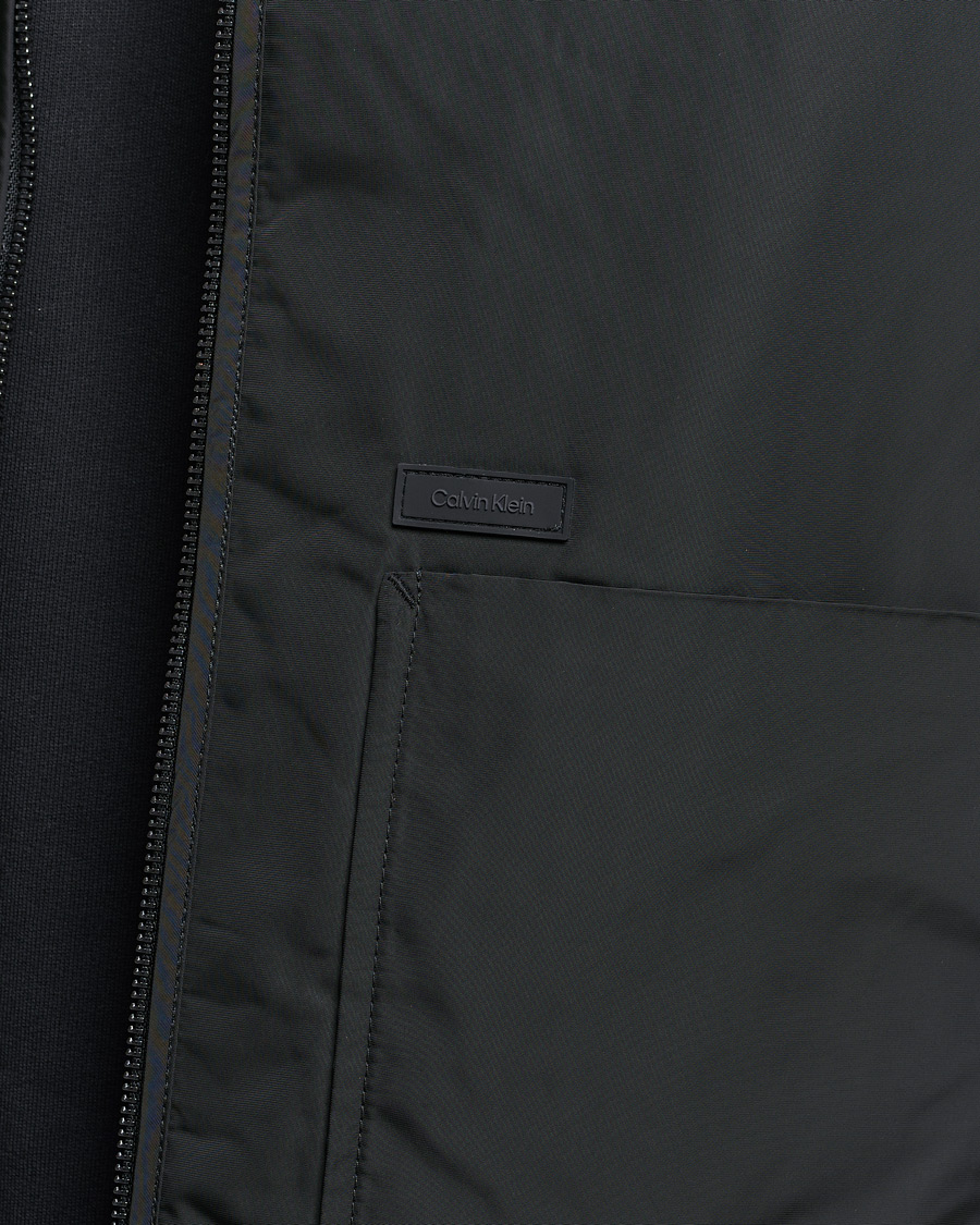 Mies | Takit | Calvin Klein | Super Lightweight Vest Black