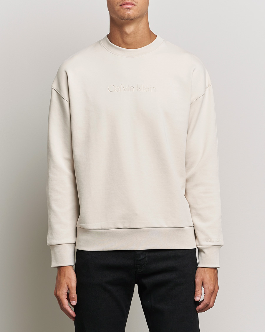 Mies | Puserot | Calvin Klein | Debossed Logo Crew Neck Sweatshirt Stony Beige
