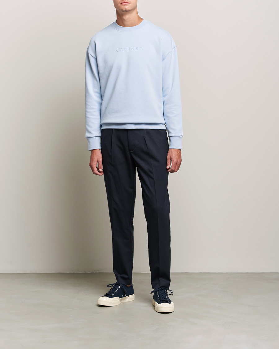 Mies | Puserot | Calvin Klein | Debossed Logo Crew Neck Sweatshirt Bayshore Blue