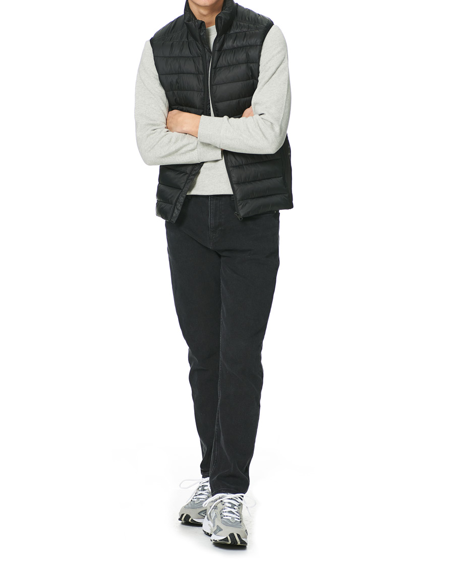 Mies | Takit | Calvin Klein | Recycled Side Logo Down Vest Black