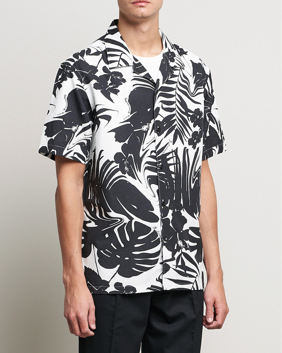 Mies | Kauluspaidat | J.Lindeberg | Elio Hibiscus Print Short Sleeve Shirt White/Black