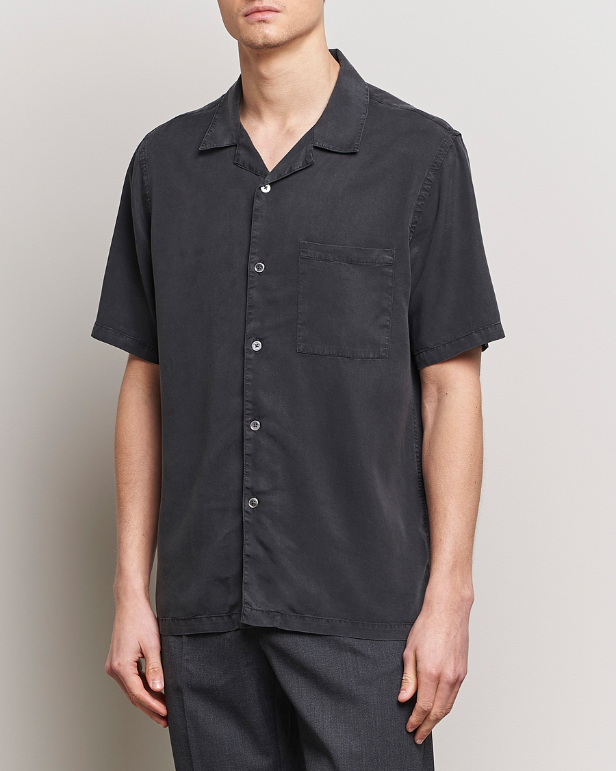 Mies | Kauluspaidat | A Day's March | Yamu Lyocell Shirt Off Black