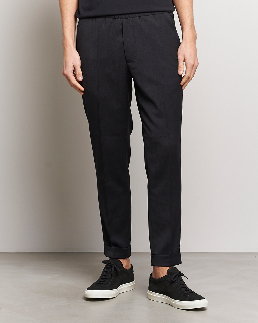 Mies | The Classics of Tomorrow | Filippa K | Terry Cropped Trousers Black