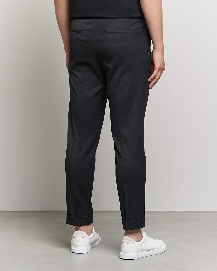 Mies | Housut | Filippa K | Terry Gabardine Cropped Turn Up Trousers Anthracite