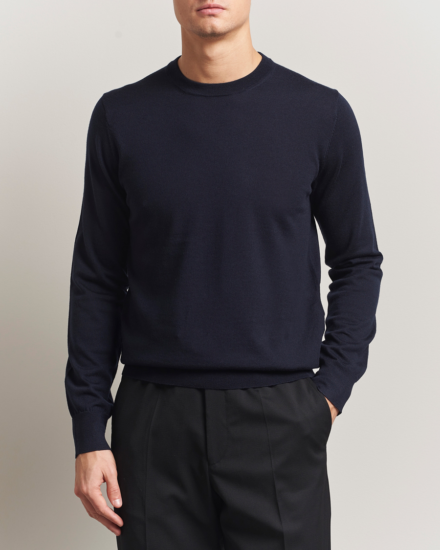 Mies | Puserot | Filippa K | Merino Round Neck Sweater Navy