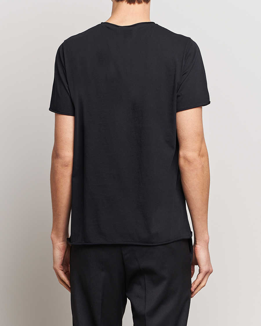 Mies | T-paidat | Filippa K | Roll Neck Crew Neck Tee Black