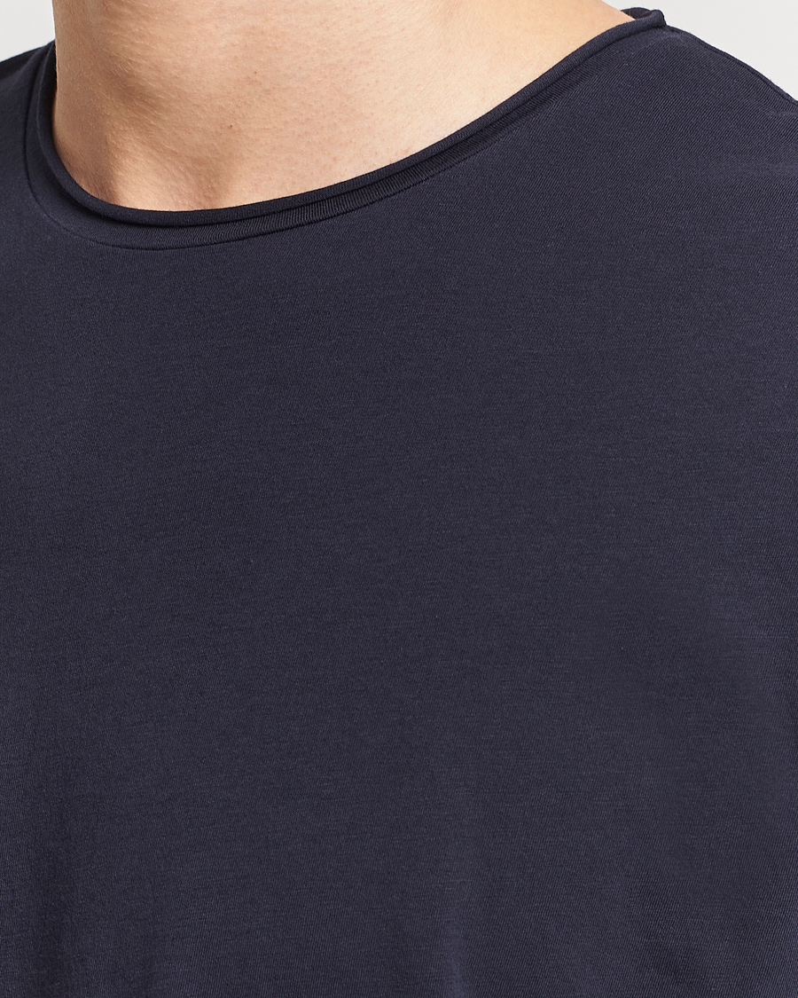 Mies | T-paidat | Filippa K | Roll Neck Crew Neck Tee Navy