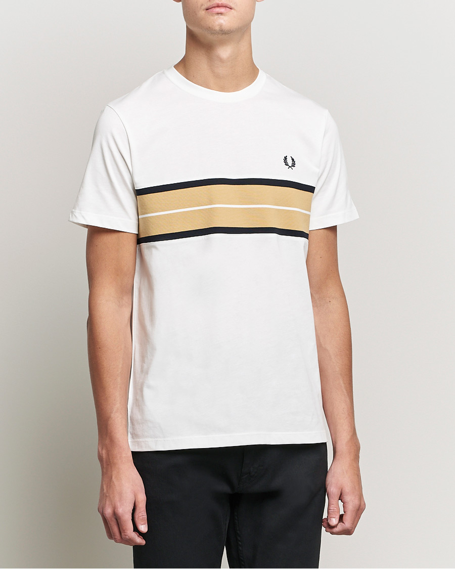 Mies | T-paidat | Fred Perry | Tram Line Pannel Tee Snow White
