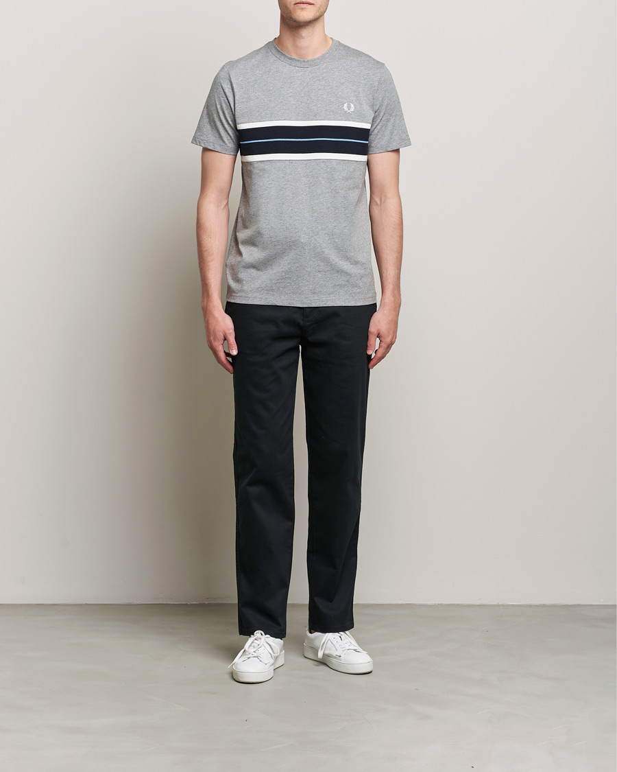 Mies | T-paidat | Fred Perry | Tram Line Pannel Tee Steel Marl