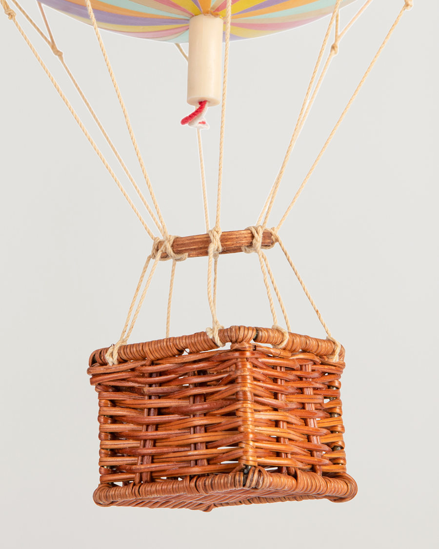 Mies | Koristeet | Authentic Models | Travels Light Balloon Double Green