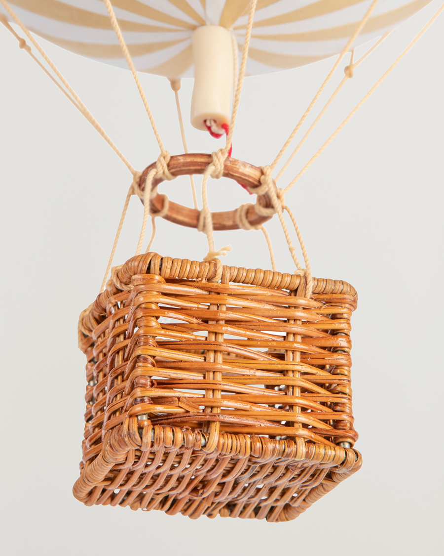 Mies | Koristeet | Authentic Models | Travels Light Balloon White Ivory
