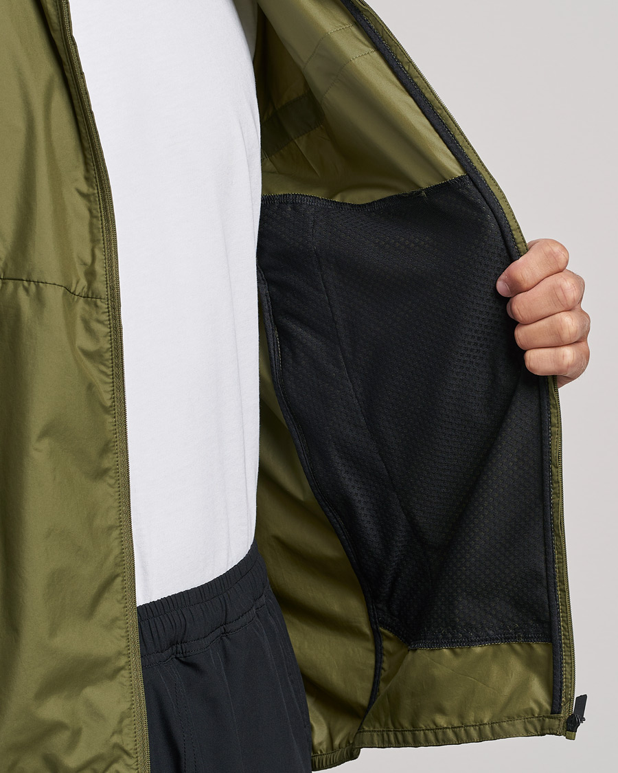 Mies | Takit | adidas Performance | MT Wind Jacket Olive