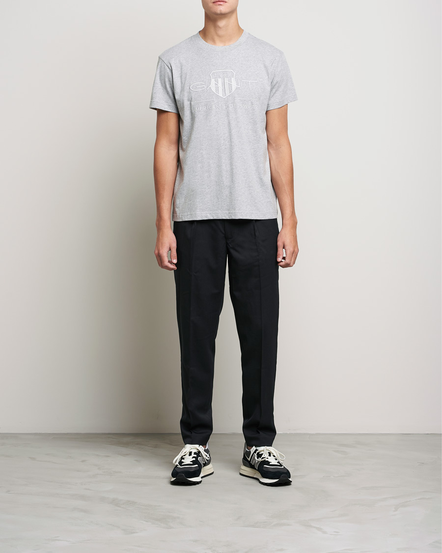 Mies | T-paidat | GANT | Tonal Archive Shield Crew Neck Tee Grey Melange