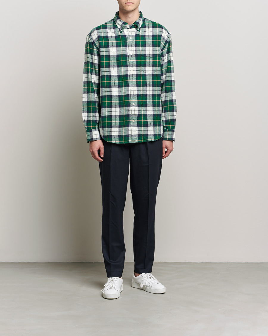 Mies | Rennot paidat | GANT | Relaxed Textured Checked Shirt Forest Green