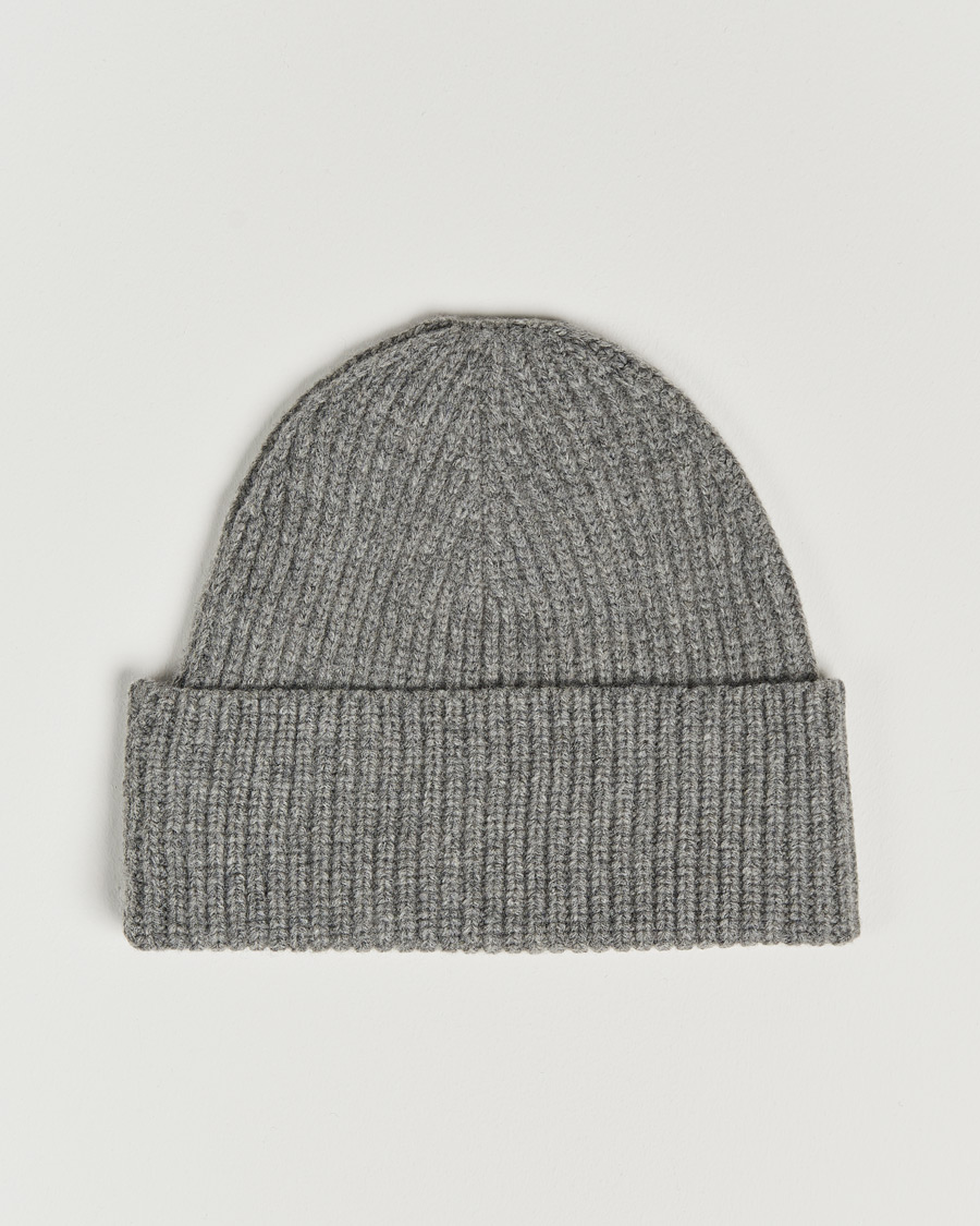 Mies | Axel Arigato Varsity Beanie Grey | Axel Arigato | Varsity Beanie Grey