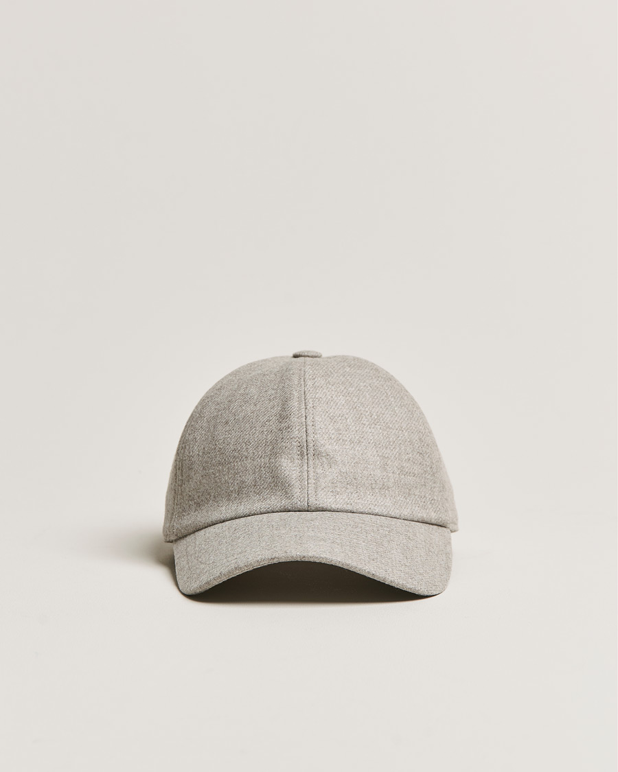 Mies | Brioni Cashmere Flannel Baseball Cap Light Grey | Brioni | Cashmere Flannel Baseball Cap Light Grey