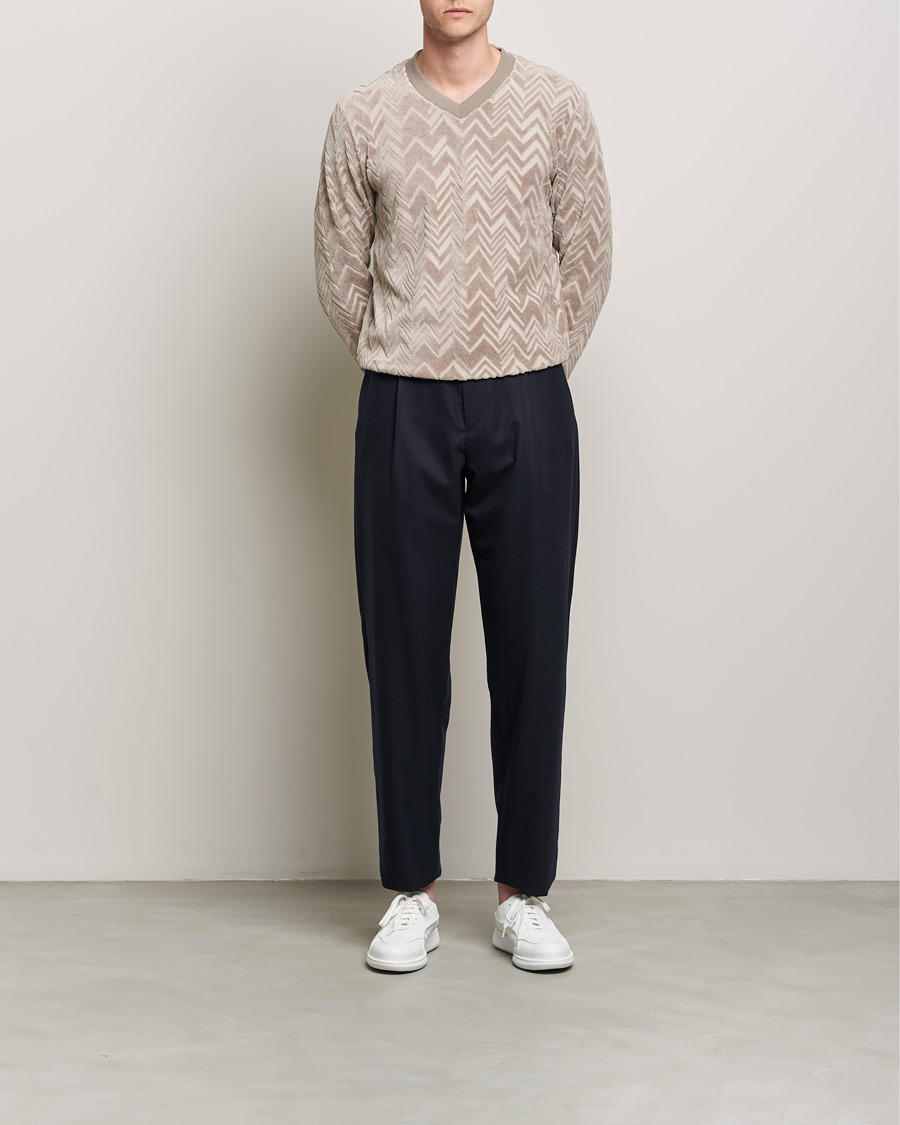 Mies | Housut | Giorgio Armani | Tapered Pleated Flannel Trousers Navy