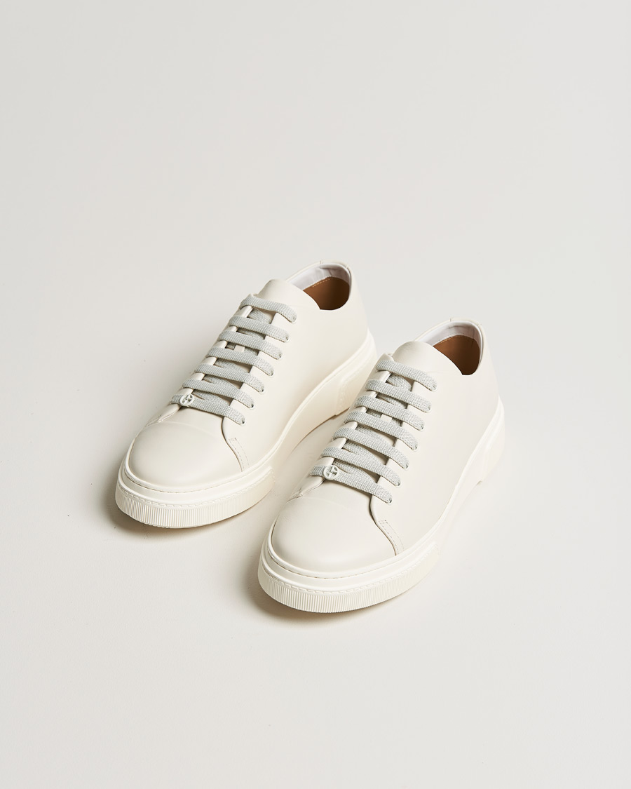 Mies | Valkoiset tennarit | Giorgio Armani | Plain Sneakers Off White