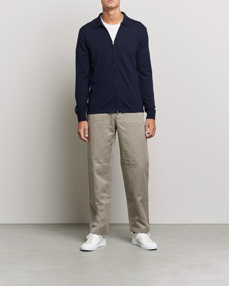 Mies | Puserot | J.Lindeberg | Nyle True Merino Zip Cardigan Navy