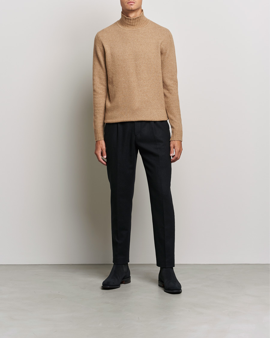 Mies | Puserot | J.Lindeberg | Orian Wool Blend Turtleneck Tiger Brown