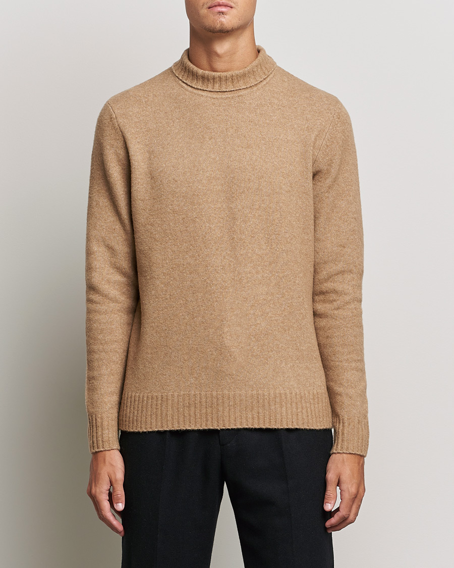 Mies | Puserot | J.Lindeberg | Orian Wool Blend Turtleneck Tiger Brown