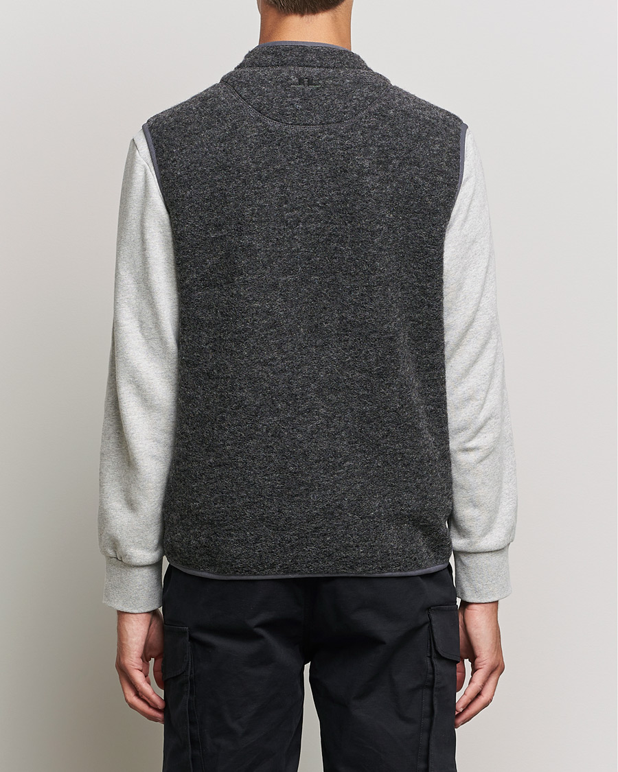 Mies | Puserot | J.Lindeberg | Duncan Wool Fleece Vest Grey Melange
