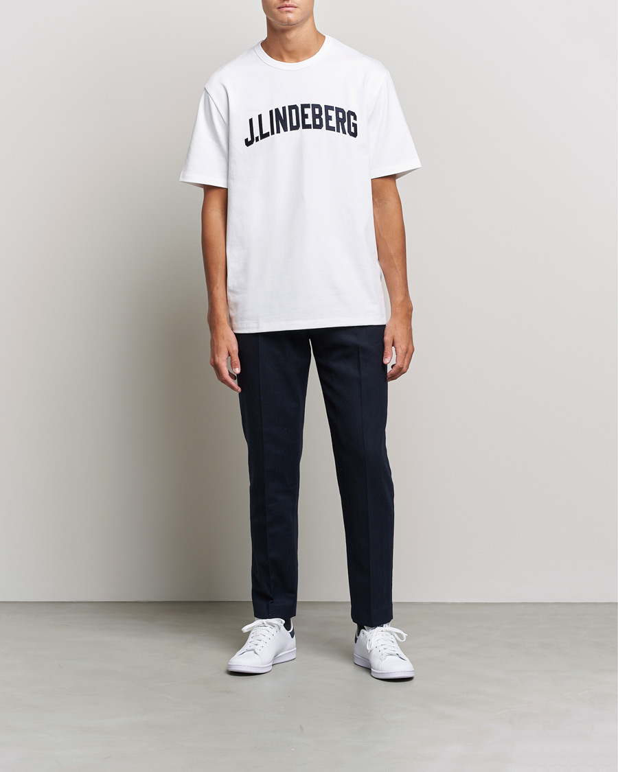Mies | T-paidat | J.Lindeberg | Camilo Logo T-Shirt White