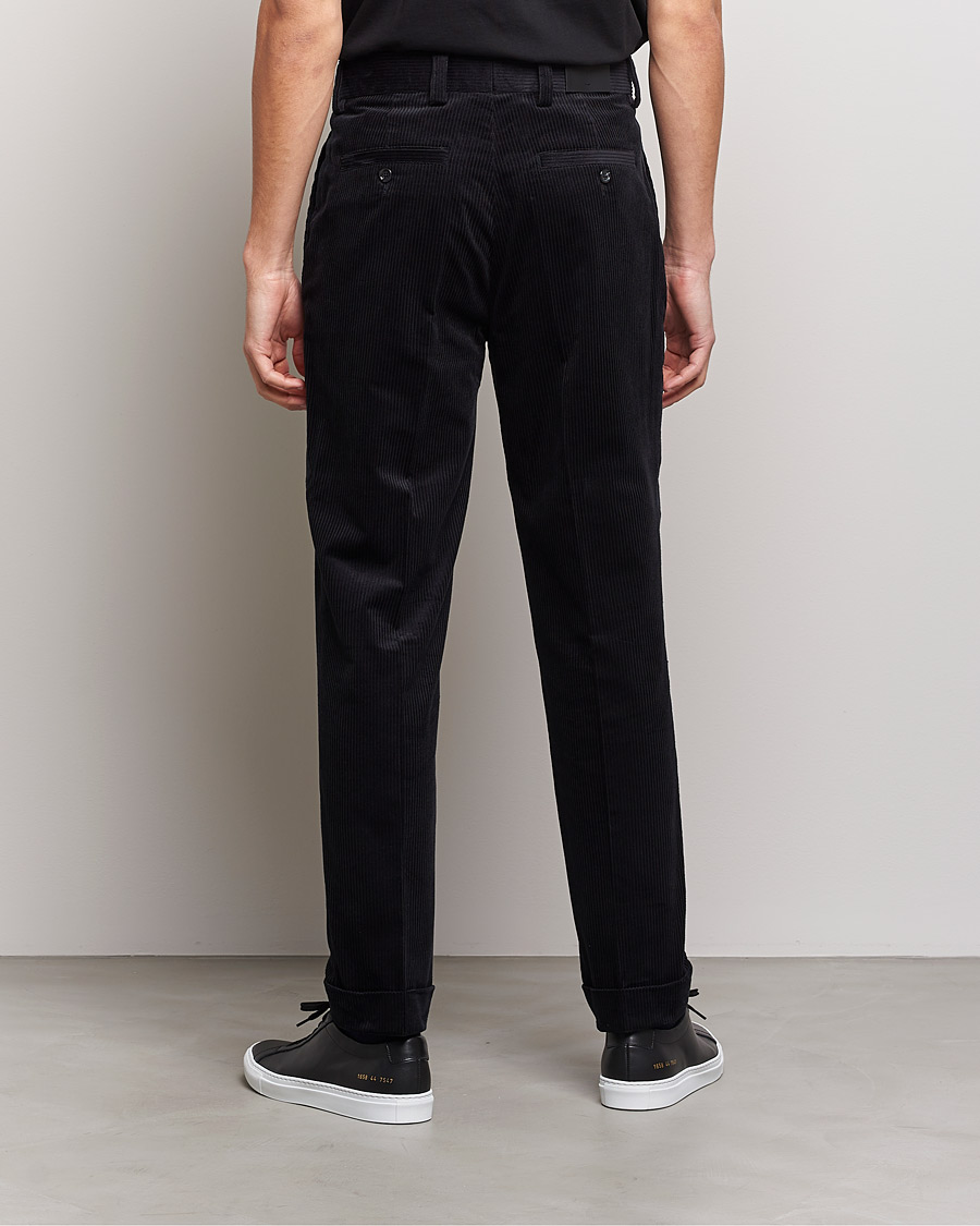Mies | Housut | J.Lindeberg | Gordon Pleated Corduroy Trousers Black