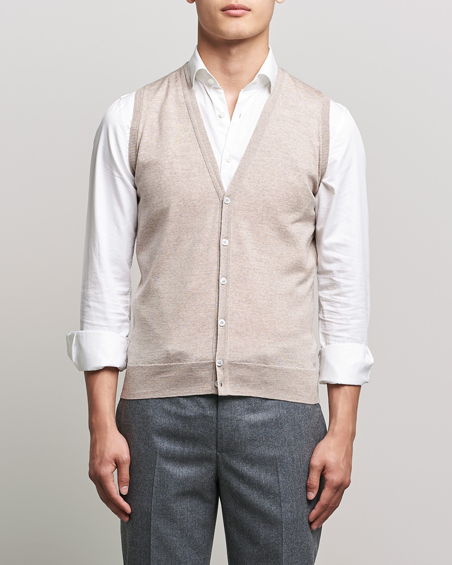 Mies | Puserot | John Smedley | Huntswood Slim Fit Waistcoat Soft Fawn