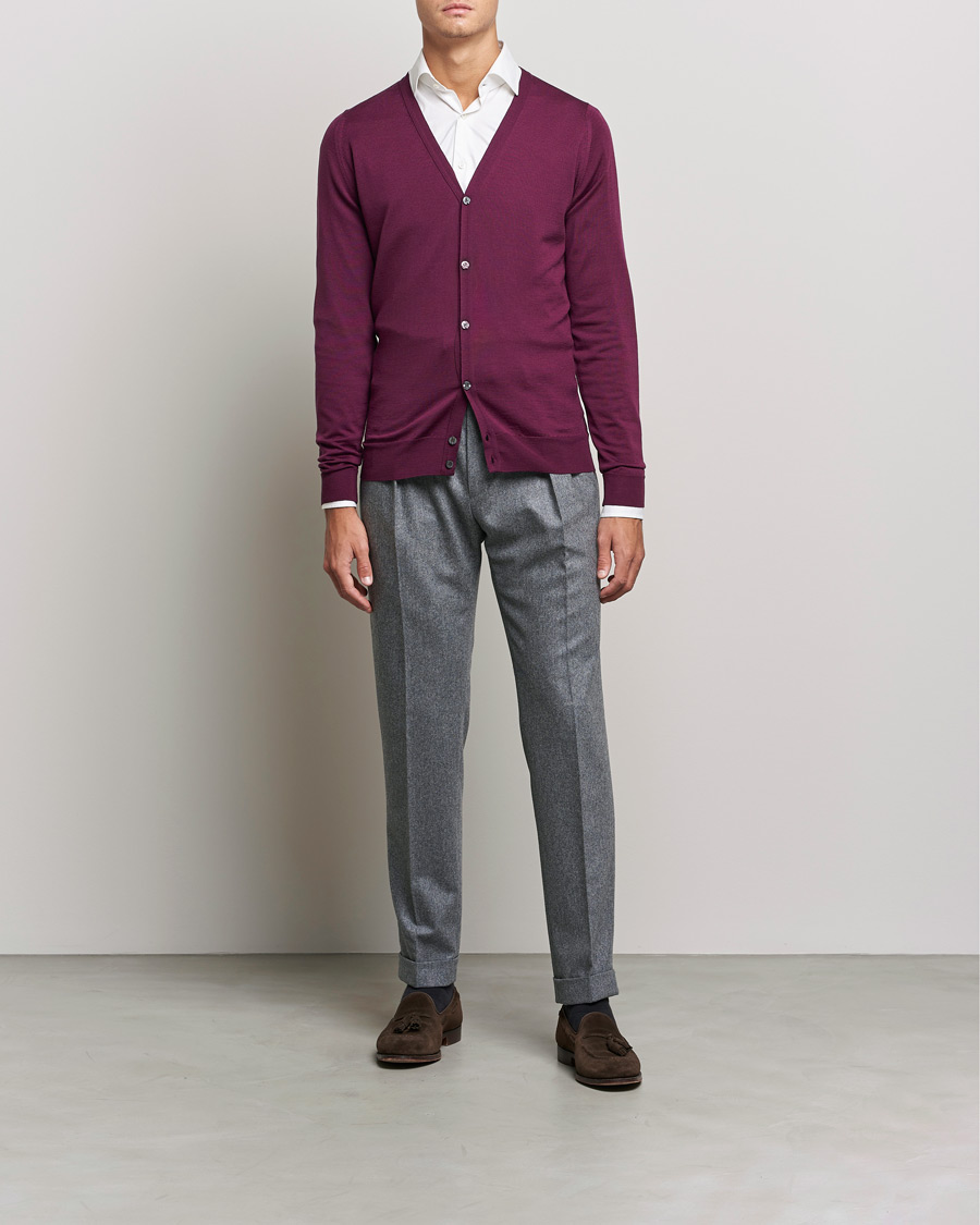 Mies | Neuletakit | John Smedley | Petworth Extra Fine Merino Cardigan Pigment Purple