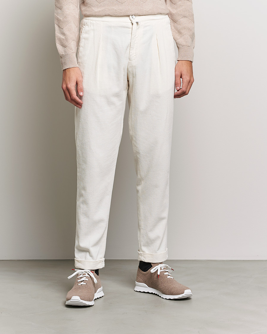 Mies | Housut | Kiton | Slim Fit Cashmere Corduroy Trousers Off White