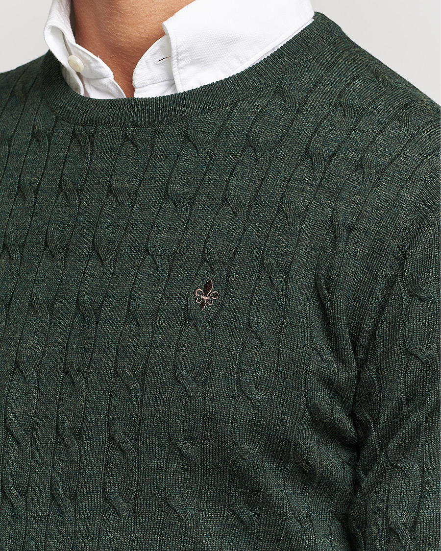 Mies | Puserot | Morris | Merino Cable Crew Neck Olive
