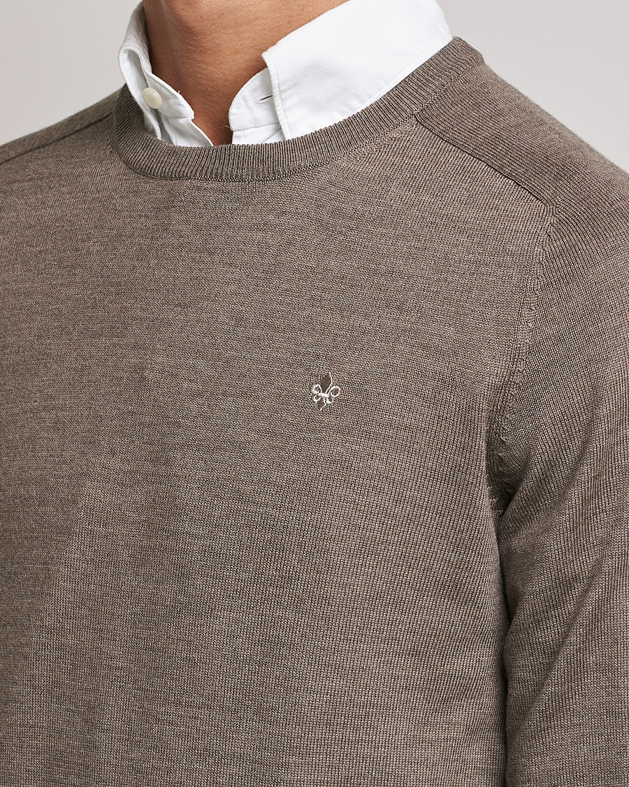 Mies | Puserot | Morris | Merino O-neck Brown