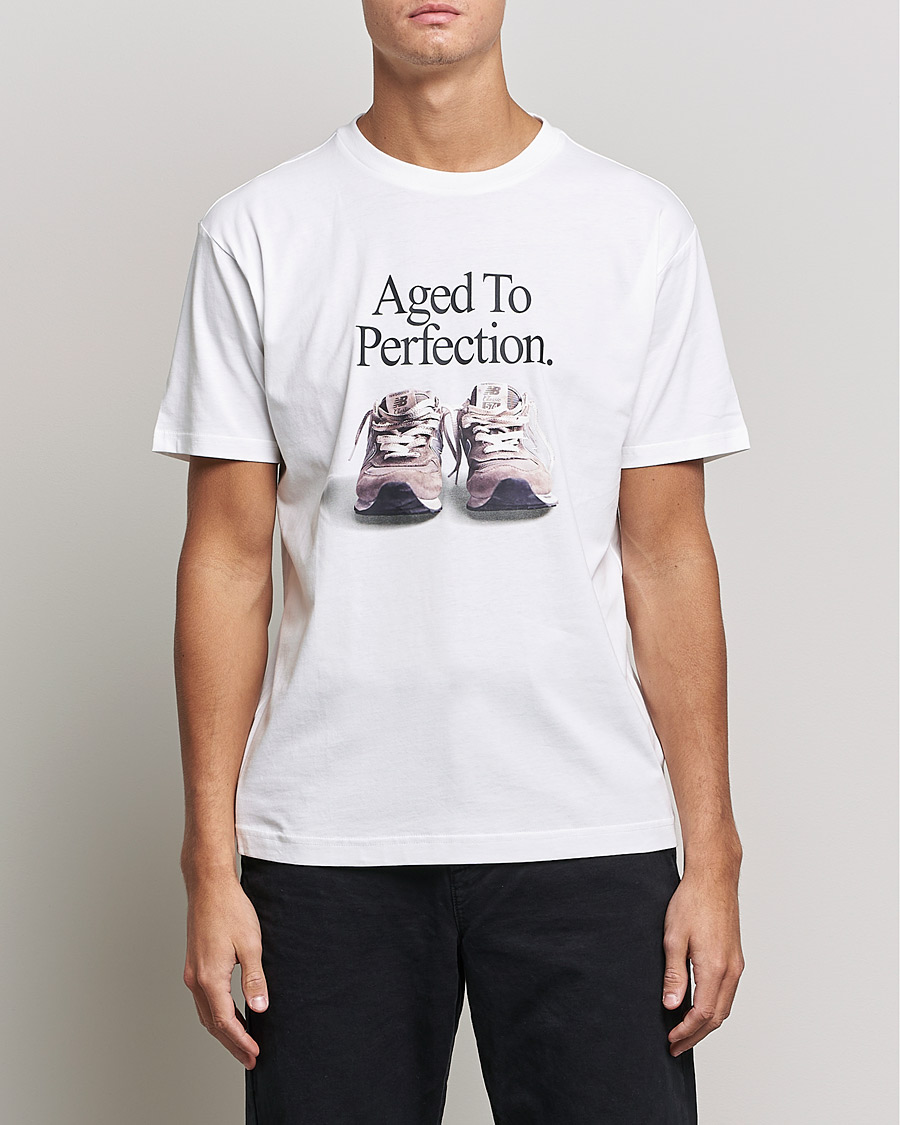 Mies | T-paidat | New Balance | Legacies T-Shirt White