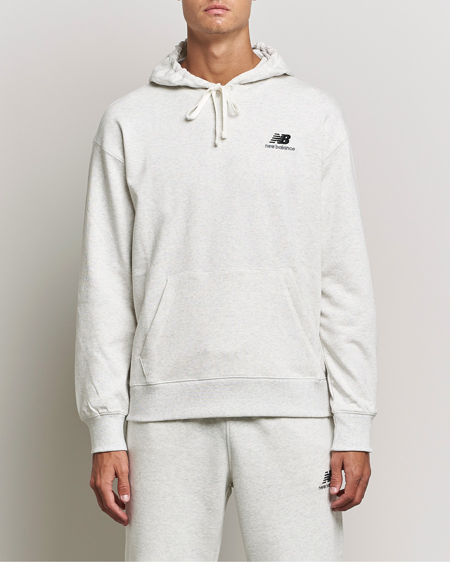 Mies | Puserot | New Balance | Essentials Hoodie Sea Salt Heather