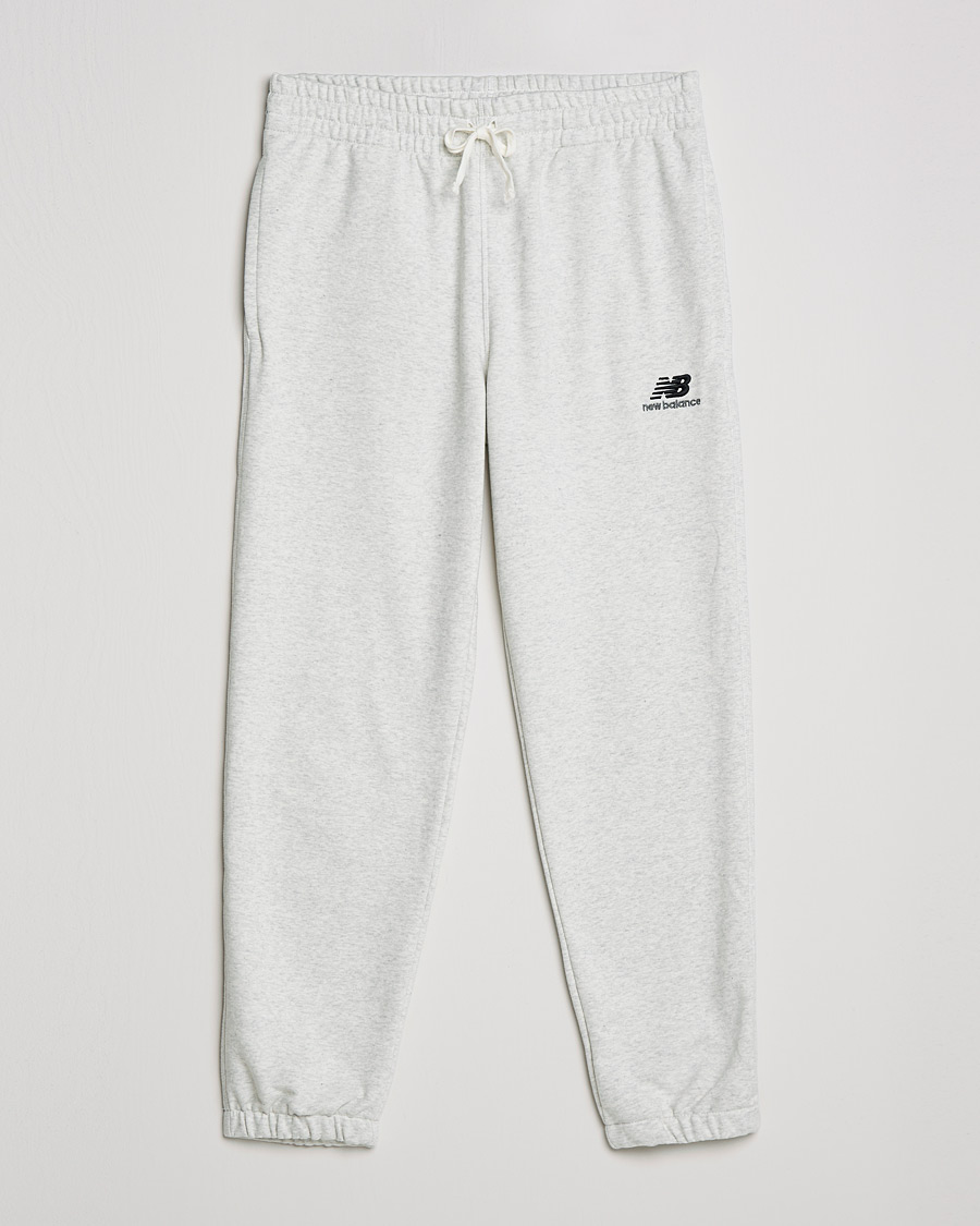 Mies | Housut | New Balance | Essentials Sweatpants Sea Salt Heather